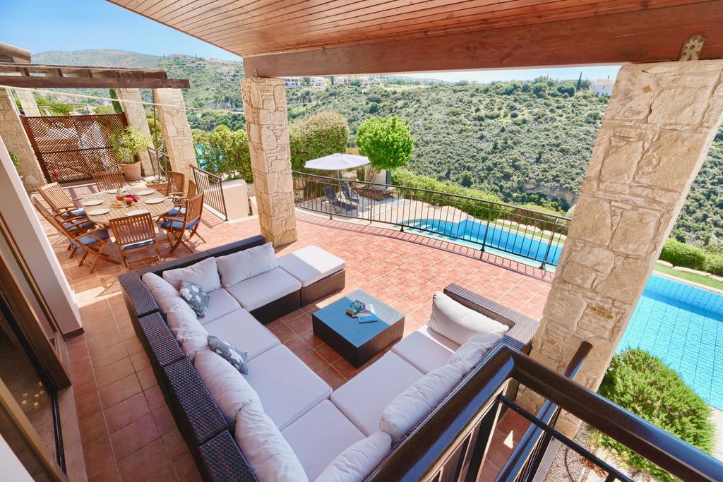 4 Bedroom Villa Helidoni With Private Infinity Pool, Aphrodite Hills Resort Kouklia Exterior photo