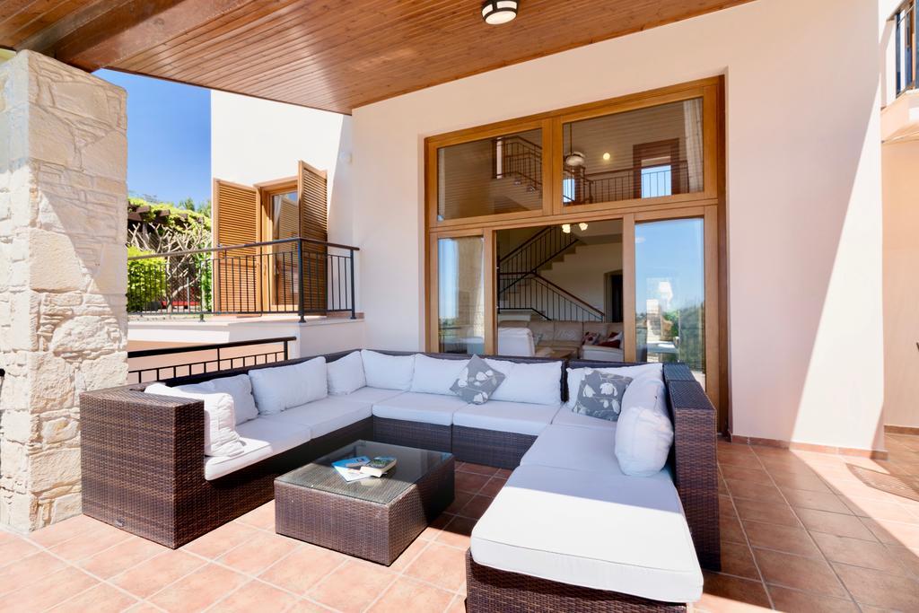 4 Bedroom Villa Helidoni With Private Infinity Pool, Aphrodite Hills Resort Kouklia Exterior photo