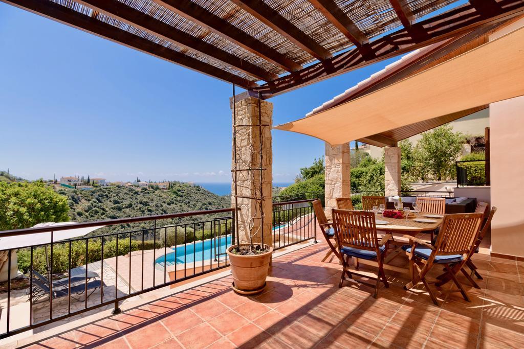 4 Bedroom Villa Helidoni With Private Infinity Pool, Aphrodite Hills Resort Kouklia Exterior photo
