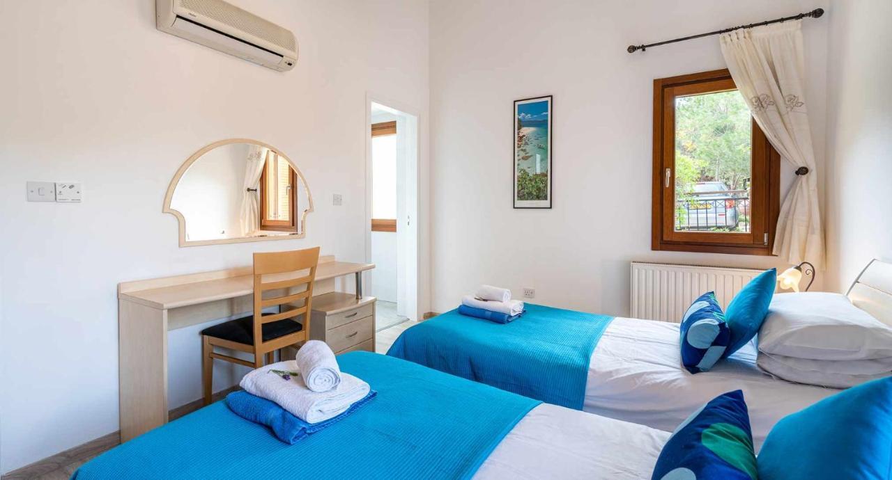 4 Bedroom Villa Helidoni With Private Infinity Pool, Aphrodite Hills Resort Kouklia Exterior photo